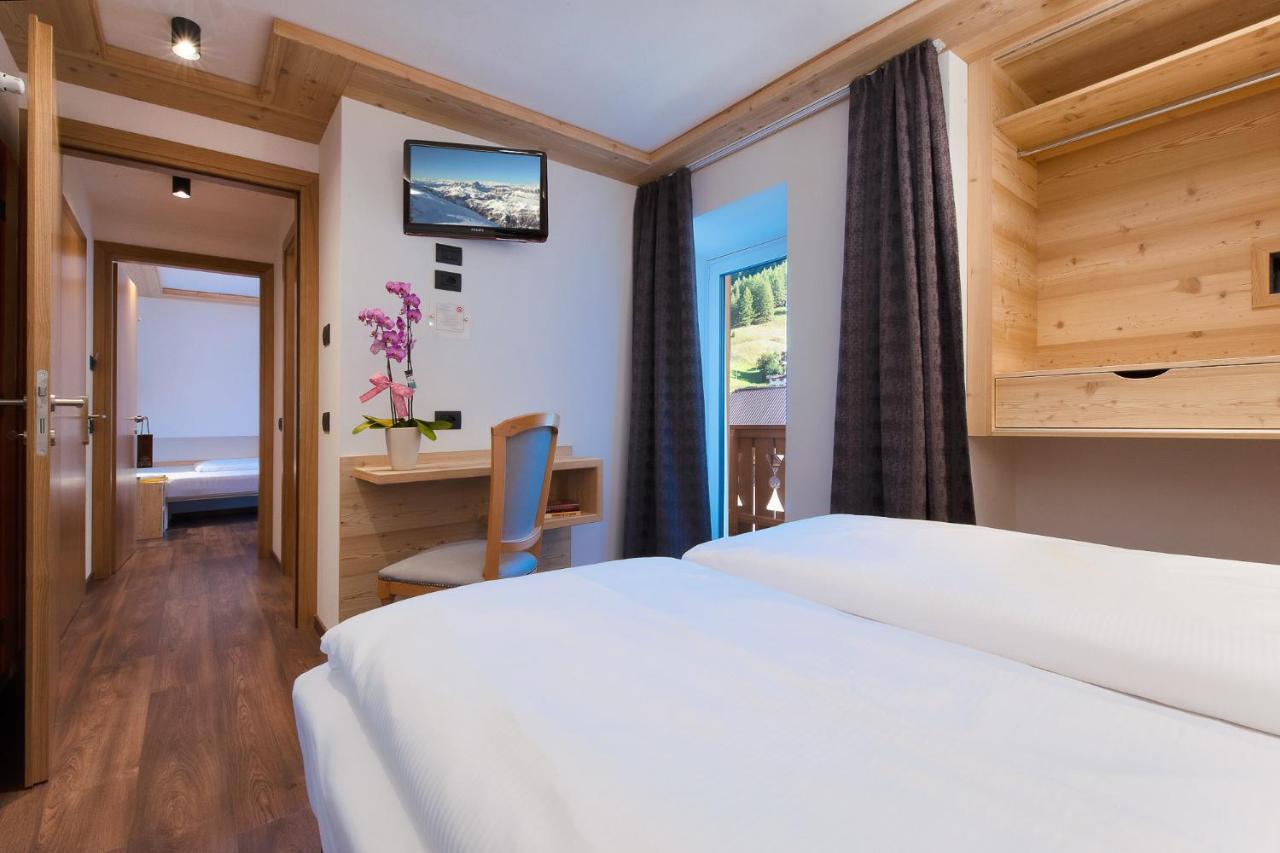 Hotel B&B Marilena Arabba Bagian luar foto