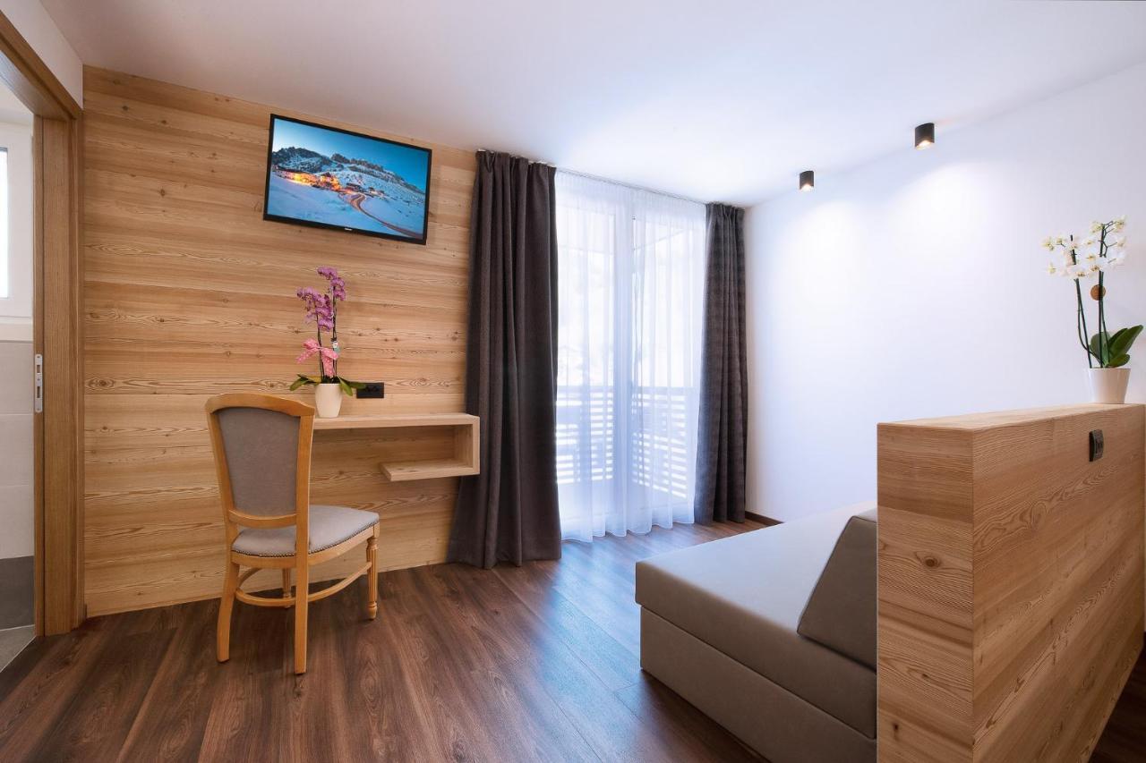 Hotel B&B Marilena Arabba Bagian luar foto